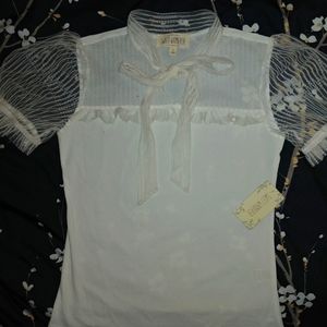NWT- Sweet Wanderer- blouse- Sz M